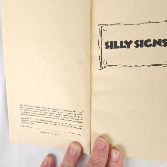 Vintage Joke Book Lot - Barrel of Chuckles - Wee Beasties - Silly Signs - Picture 14 of 16